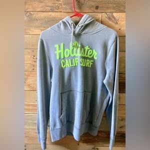 Hollister heather gray Hoodie.  Men’s size Large.